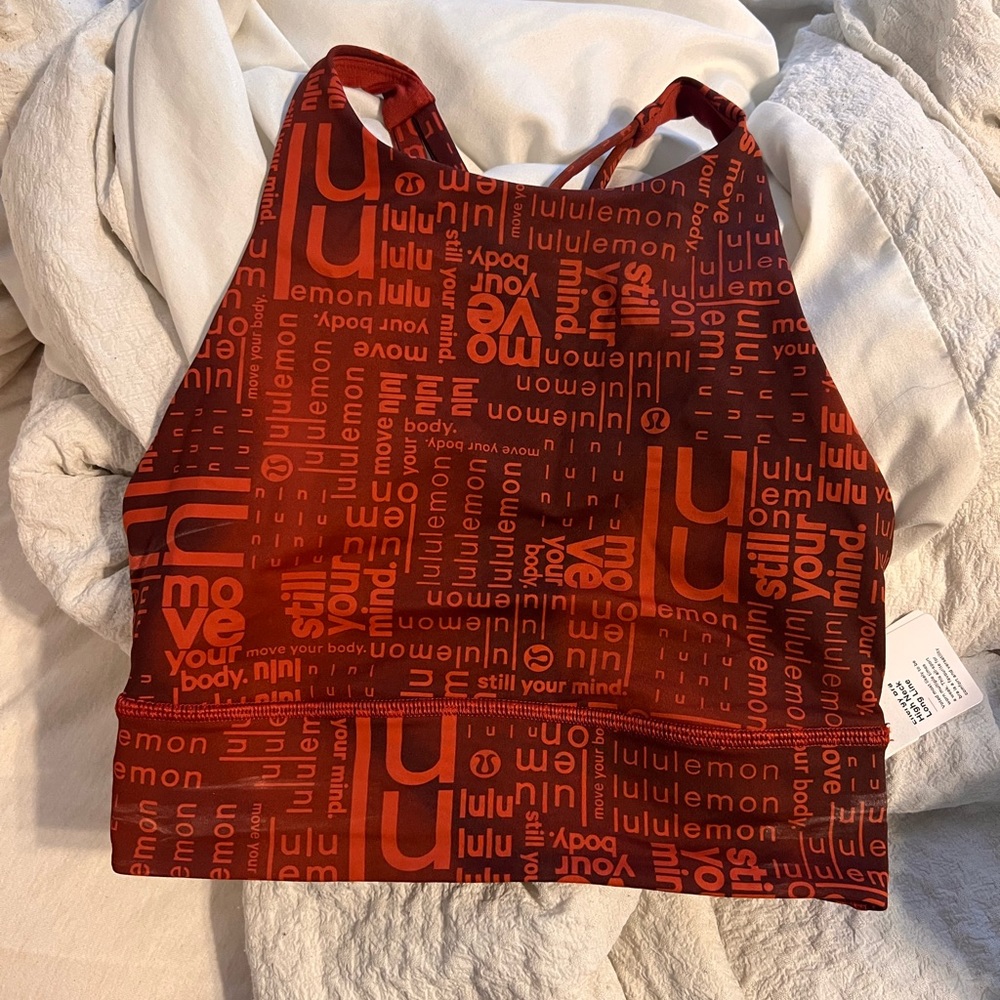 Lululemon sports bra